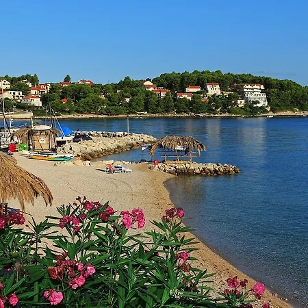 Διαμέρισμα Lina